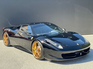 Ferrari 458 Italia 2009-thumb-4