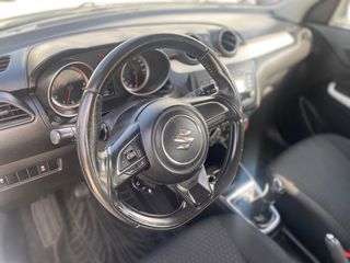 Suzuki Swift 2018-thumb-26