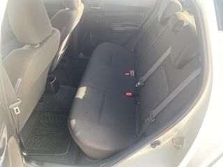 Suzuki Swift 2018-thumb-30