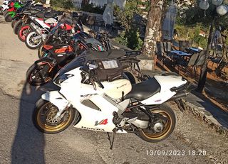 Honda VFR 800 2002 Vtec-thumb-11