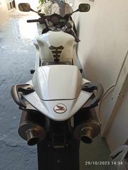 Honda VFR 800 2002 Vtec-thumb-9