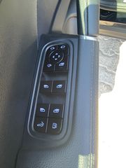 Porsche Cayenne 2020 HYBRID-thumb-28