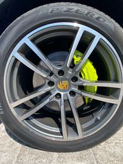 Porsche Cayenne 2020 HYBRID-thumb-41