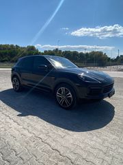 Porsche Cayenne 2020 HYBRID-thumb-2