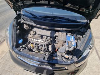 Kia Picanto 2013 1.2 FIFA WC  AUTOMATIC-thumb-5
