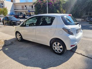 Toyota Yaris 2014  1.4 D-4D Cool-thumb-5