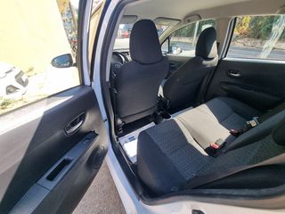 Toyota Yaris 2014  1.4 D-4D Cool-thumb-8