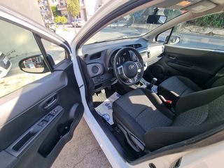 Toyota Yaris 2014  1.4 D-4D Life-thumb-8