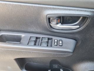 Toyota Yaris 2014  1.4 D-4D Life-thumb-11