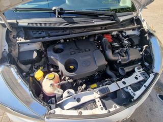 Toyota Yaris 2014  1.4 D-4D Life-thumb-14