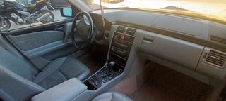 Mercedes-Benz E 200 2001 163 PS CLIMA  AYTOMATIC-thumb-7