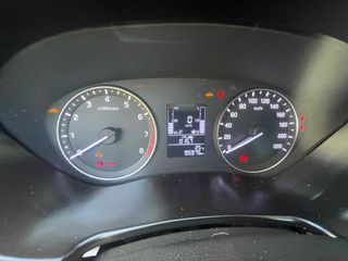 Hyundai i 20 2017 1.2 SPORT ΑΝΟΙΓΟΜΕΝΗ ΟΡΟΦΗ - ΟΘΟΝΗ-thumb-29