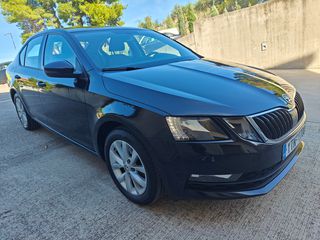 Skoda Octavia 2019 DSG AUTO AMBITION-thumb-6