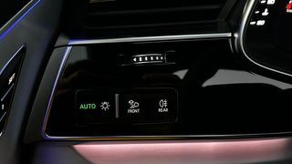 Audi Q8 2021 #V6 TDI QUATTRO Tiptronic S-line#-thumb-37