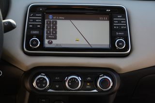 Nissan Micra 2017 BOSE Personal Edition, Navi, Κάμερα-thumb-17