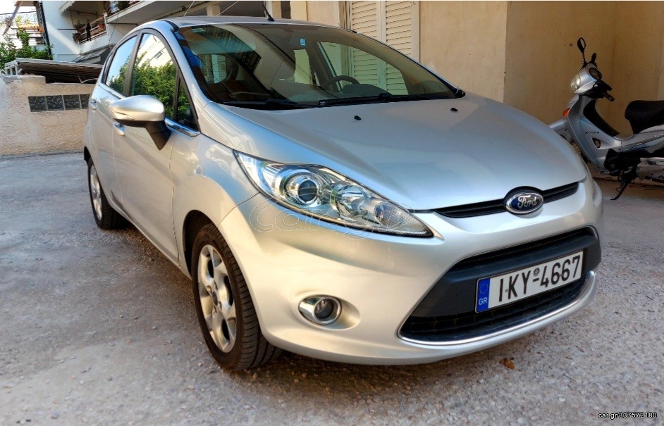 Cargr Ford Fiesta 09 14 Titanium