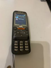 SONY ERICSSON W850i-thumb-1