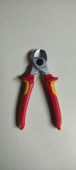 Knipex Κόφτης Καλωδίων Ηλεκτρολόγου Μήκους 165mm