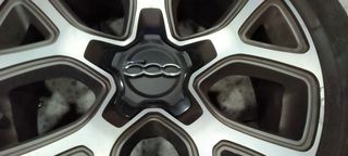 Ζαντολάστιχο 1 τεμάχιο -- FIAT 500X -MONT-2014-2019 -(215/55R17'') σαν καινούργιο-thumb-4