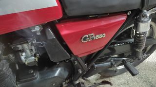 Kawasaki GPZ 550 1980-thumb-3