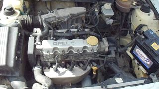 Opel Corca B astra f C12se 8v-thumb-1