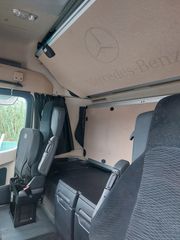 Καρότσα Κουρτίνα Mercedes-Benz 2015 2545 με τιμόνι στον τεμπέλη!-thumb-10