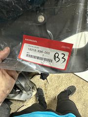 ΔΙΑΚΟΣΜΗΤΙΚΟ ΕΞΑΤΜΙΣΗΣ PCX125 19>20-thumb-2
