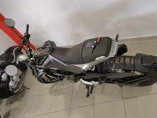 Husqvarna Svartpilen 2021-thumb-7