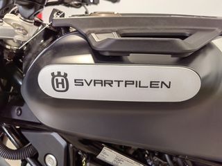 Husqvarna Svartpilen 2021-thumb-10