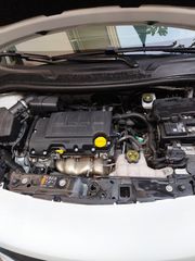 Opel Adam 2018-thumb-10