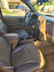 Chevrolet Blazer 2004-thumb-5