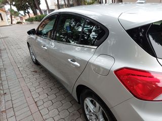Ford Focus 2020 Turnier 1.5 EcoBlue Trend-thumb-5
