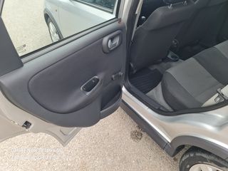 Opel Corsa 2006-thumb-7