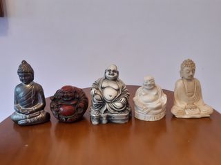 5 Αγάλματα Βούδα