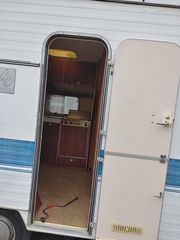 Knaus 1988-thumb-4