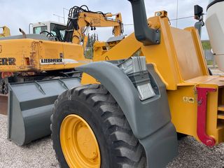 Φορτωτής Με Λάστιχα Liebherr 2003 L524 **12.700kg**-thumb-25