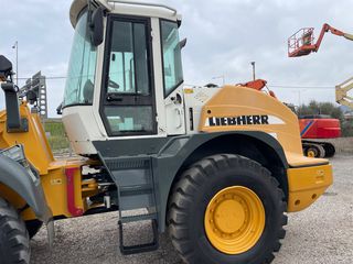 Φορτωτής Με Λάστιχα Liebherr 2003 L524 **12.700kg**-thumb-29