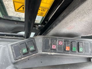 Φορτωτής Με Λάστιχα Liebherr 2003 L524 **12.700kg**-thumb-33