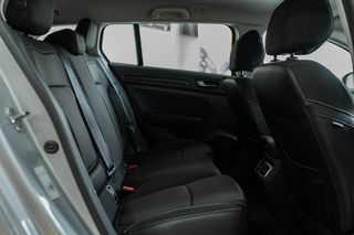 Renault Megane 2020 Grandtour BLUE dCi 110 Limited-thumb-34