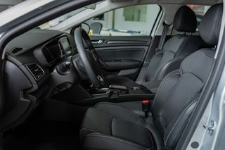 Renault Megane 2020 Grandtour BLUE dCi 110 Limited-thumb-17