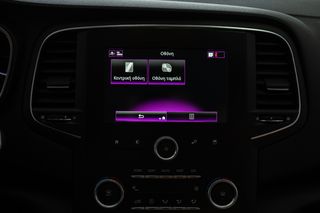 Renault Megane 2020 Grandtour BLUE dCi 110 Limited-thumb-27