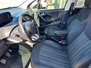 Peugeot 208 2015 URBANSOUL-thumb-11