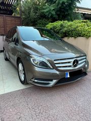 Mercedes-Benz B 200 '14  BlueEfficiency Exclusive Pack