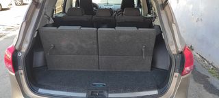 Nissan Qashqai+2 2010 1.6-thumb-8