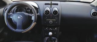 Nissan Qashqai+2 2010 1.6-thumb-14