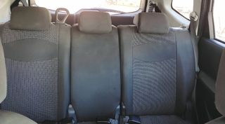 Nissan Qashqai+2 2010 1.6-thumb-10