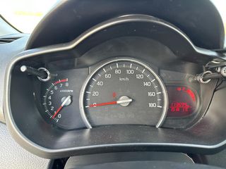 Suzuki Celerio 2018 <DANOS CARS>-thumb-12