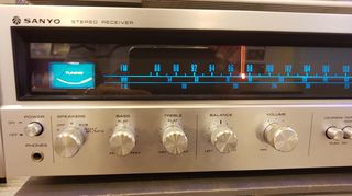 SANYO- STEREO RECEIVER