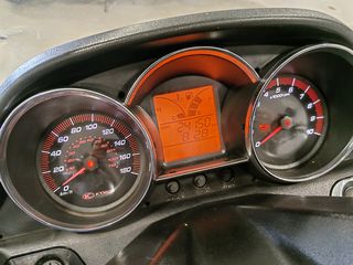Kymco Downtown 300 2011-thumb-5