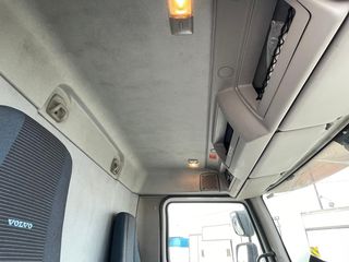 Ψυγείο Volvo 2013 FLL 240 4X2 / EURO 5-thumb-6